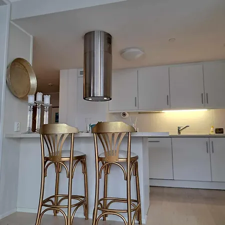 Downtown To Yourself